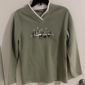 Croft & Barrow Sage Green V-Neck Sweater with Embroidered Deer Scene